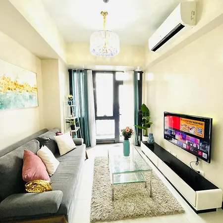 1Br Staycation At The Florence Mckinley Hill Bgc Taguig